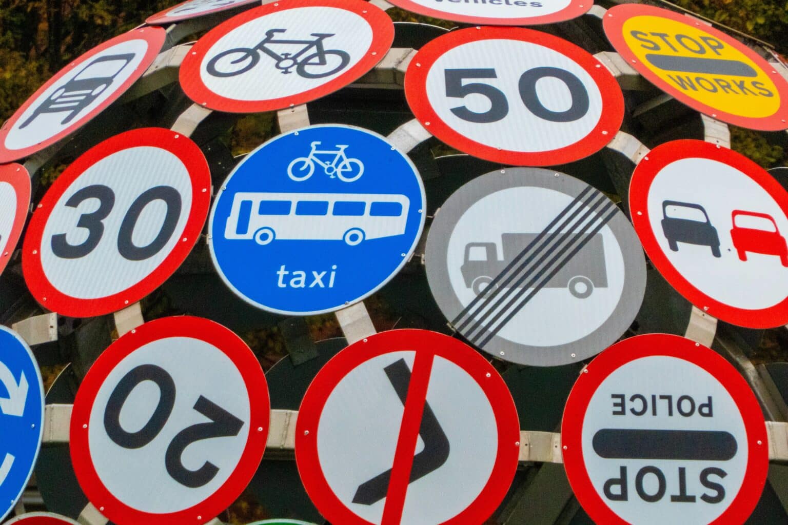 Toutes les applications pour réviser le code de la route - AuFutur