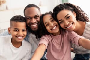visage famille sociologie