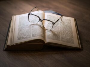 Le manifeste littéraire : entre art et politique (surréalisme, futurisme, oulipiens)