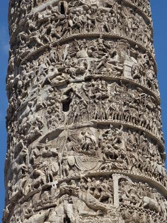 Colonne de Trajan, un des empereurs romains marquants