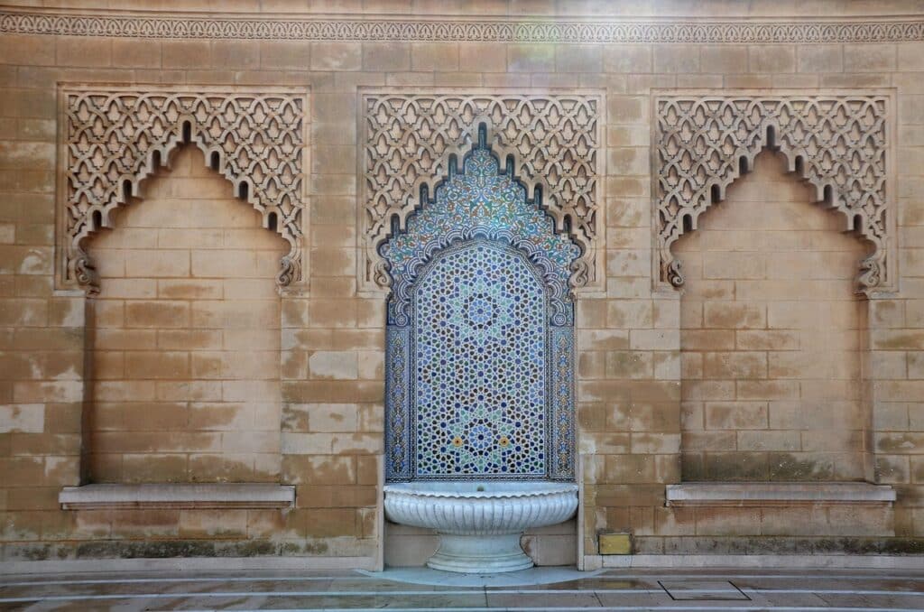 L’alphabet arabe : lettres, sons et formes selon leur position
