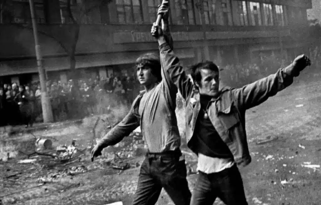 Les mouvements pacifistes au XXe siècle