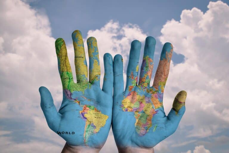 L’essai autofictionnel : un genre hybride entre soi et le monde