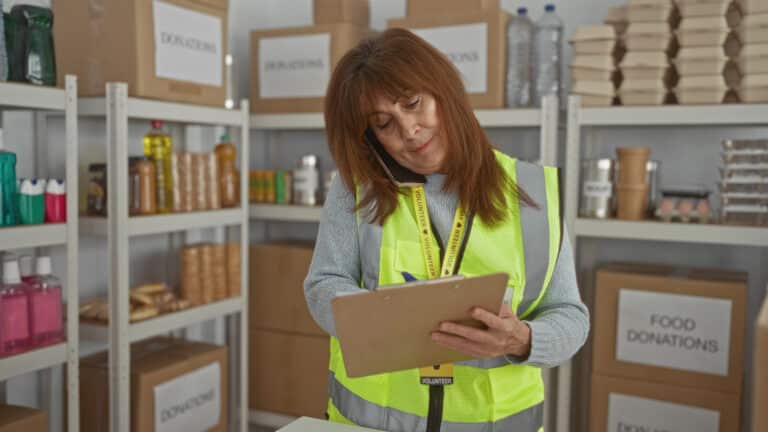 devenir chargé de mission dans une ONG